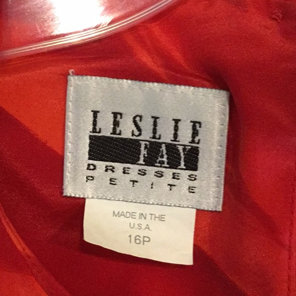 Dress - Picture 2 of 6